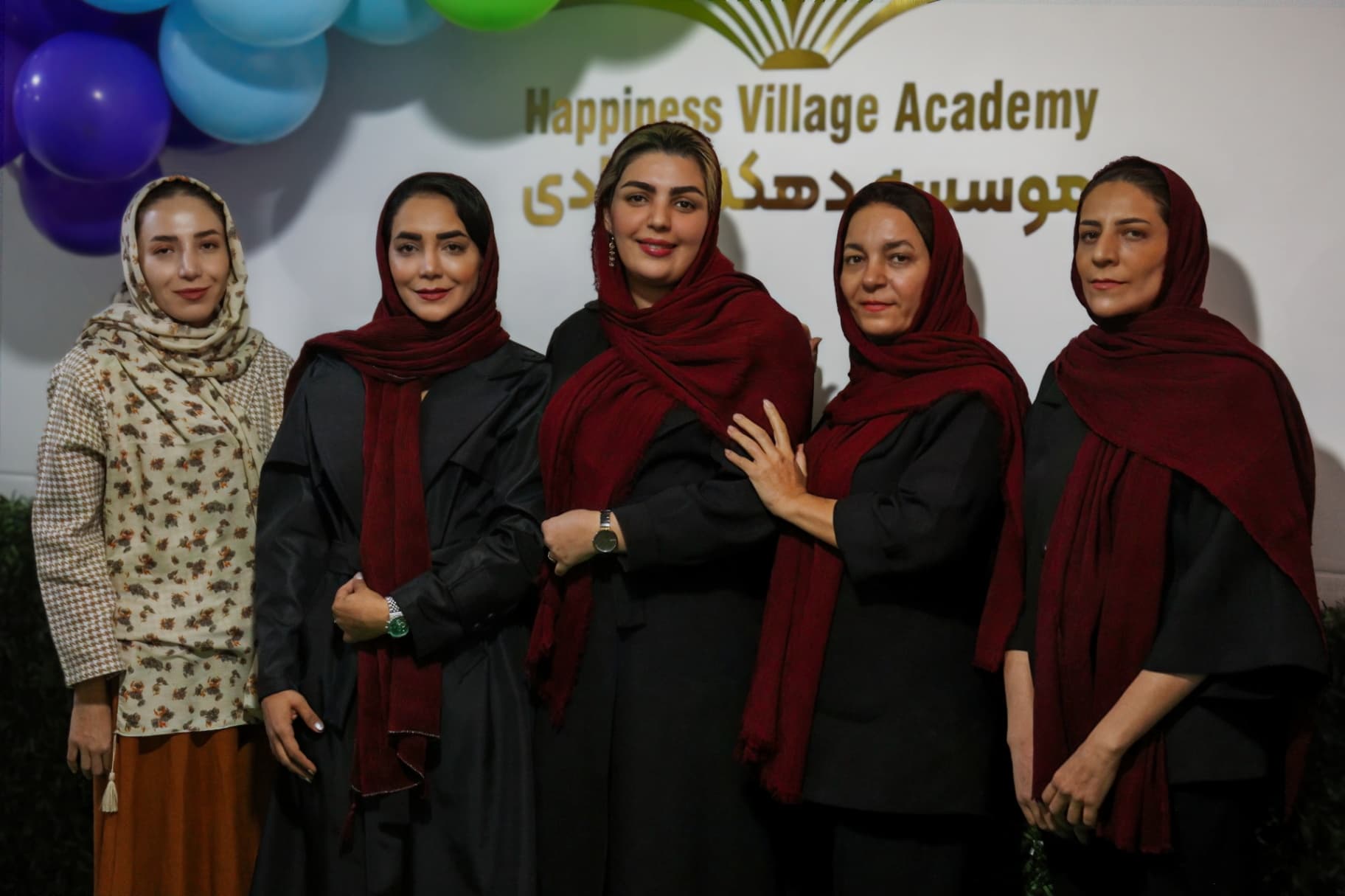 زبانکده و خانه بازی دهکده شادی